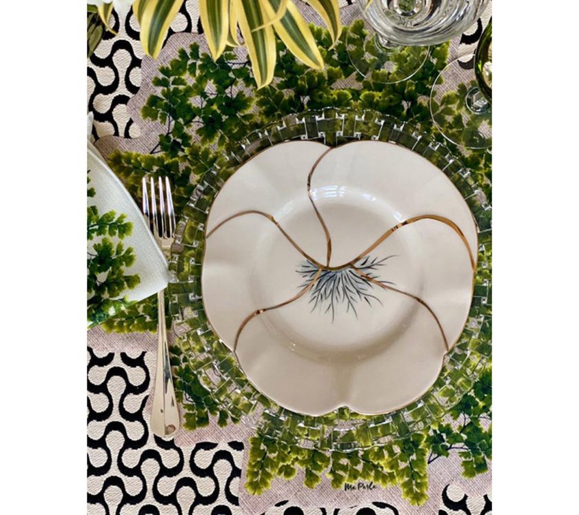 Individual troquelado redondo en tela Bosque