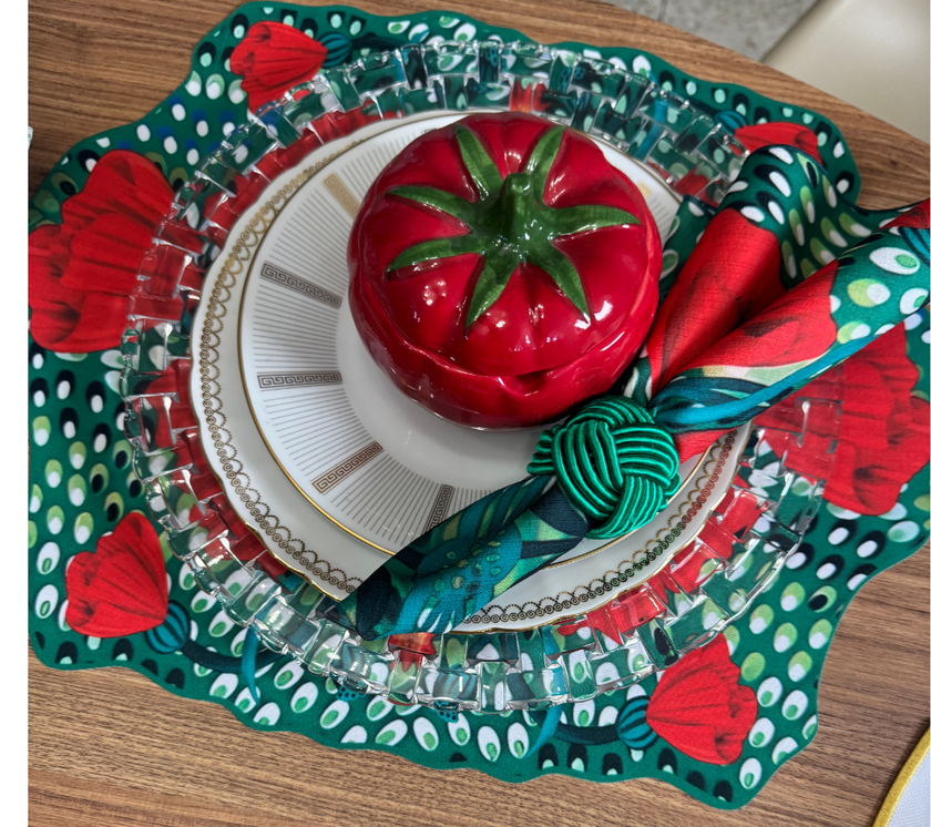 Individual troquelado rectangular en tela Amapola