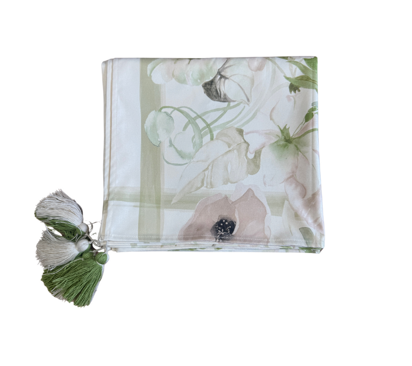 Mantel rectangular 8P en tela Flores Acuarela Rosado