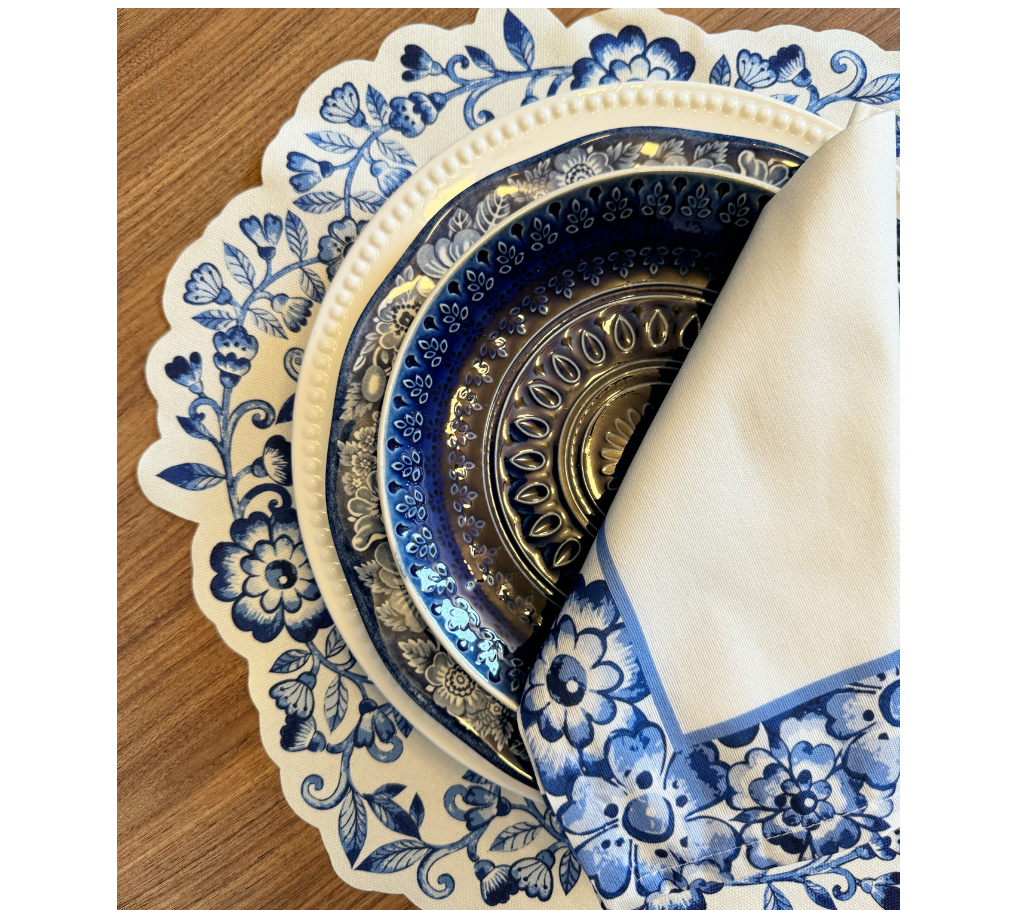 Individual troquelado redondo en tela Flores Azul/Blanco