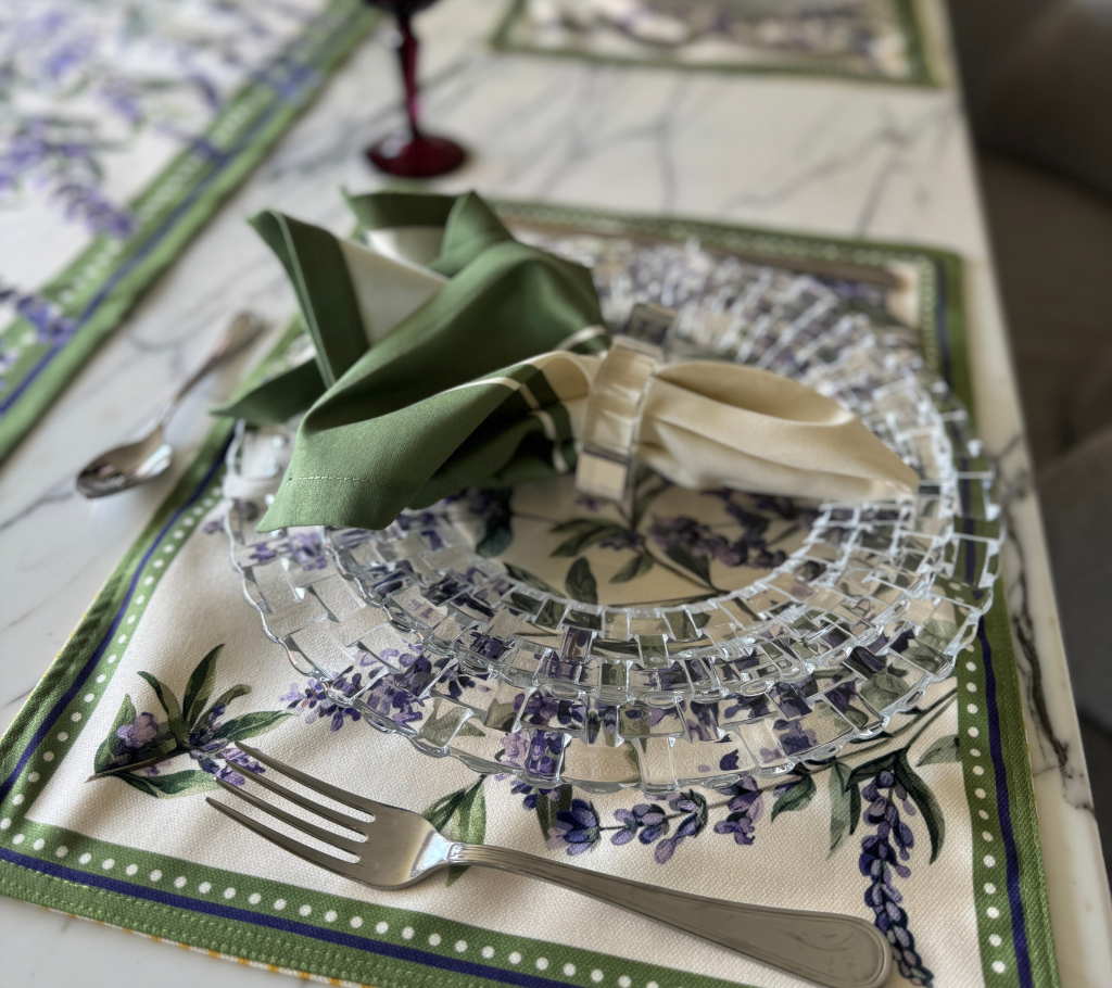 Individual reversible rectangular en tela Lavanda/GranadasFlores/Franjas