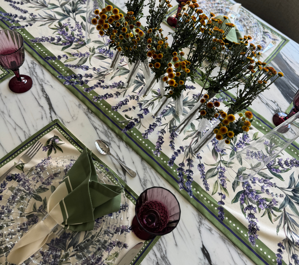 Camino de mesa en tela Lavanda 2.2