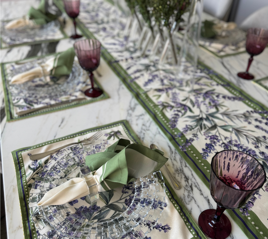 Camino de mesa en tela Lavanda 2.2