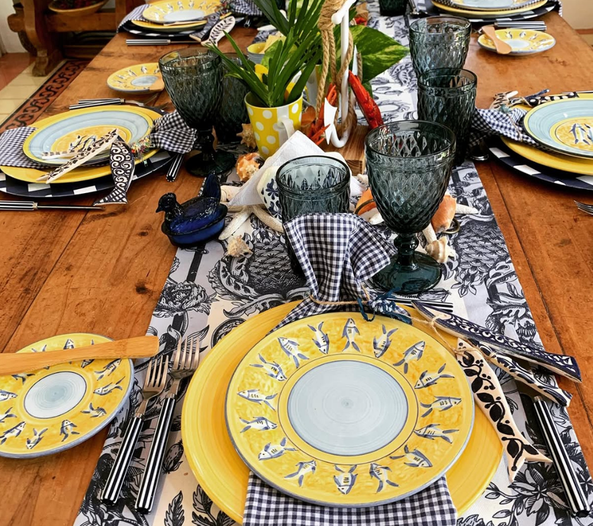 Camino de mesa en tela Flores Gris 2.2