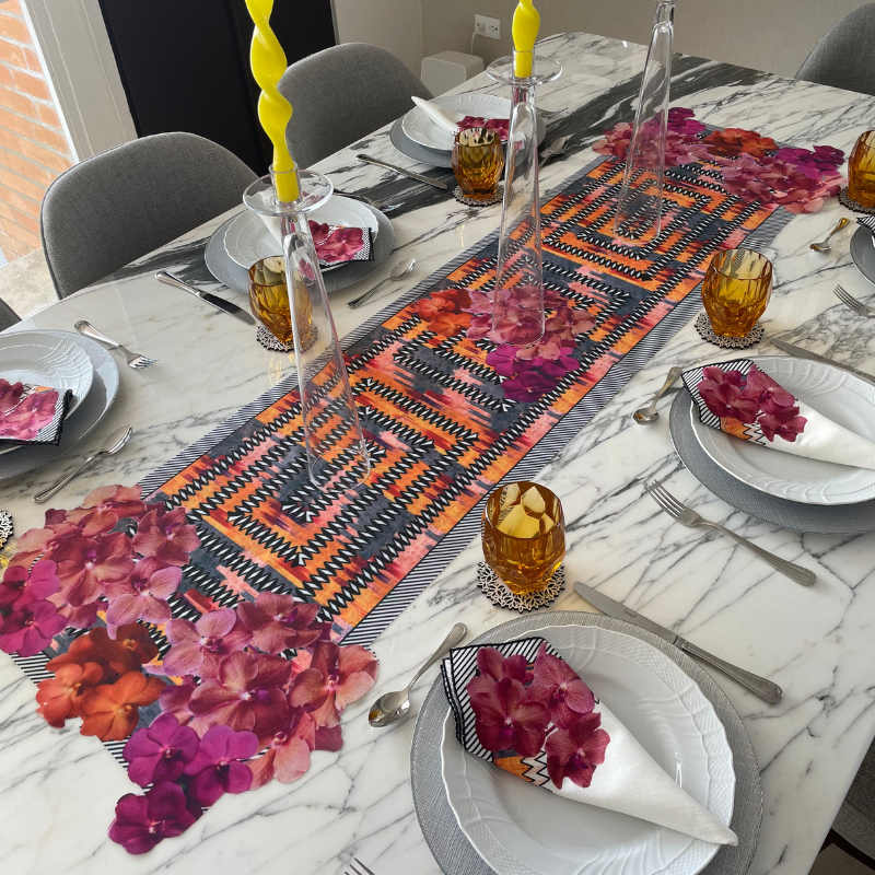 Camino de mesa en tela Flores Fucsia/Anaranjado