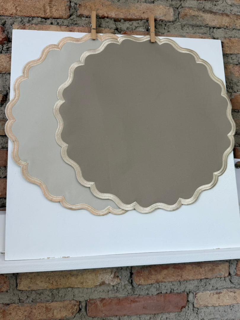 Individual reversible redondo en lona borde ondeado Beige/Marfil